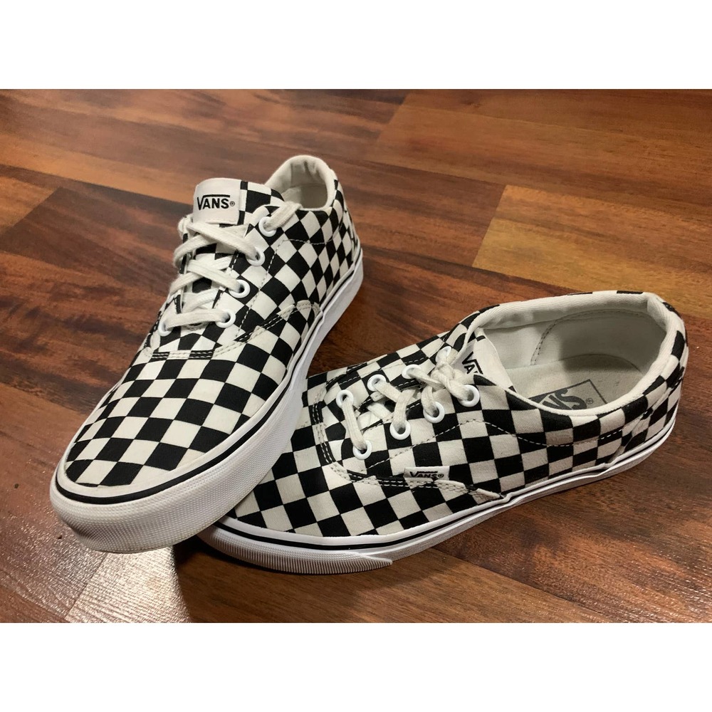 VANS Checkered Low Top Shoes *Amazing looking Shoe*